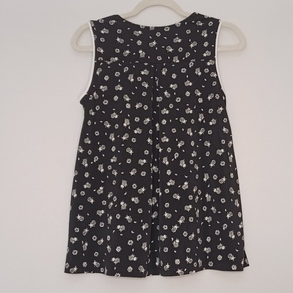 Women's Alfani Black & White Sleeveless Blouse w/side slits‎ Size Petite Medium - Picture 2 of 8
